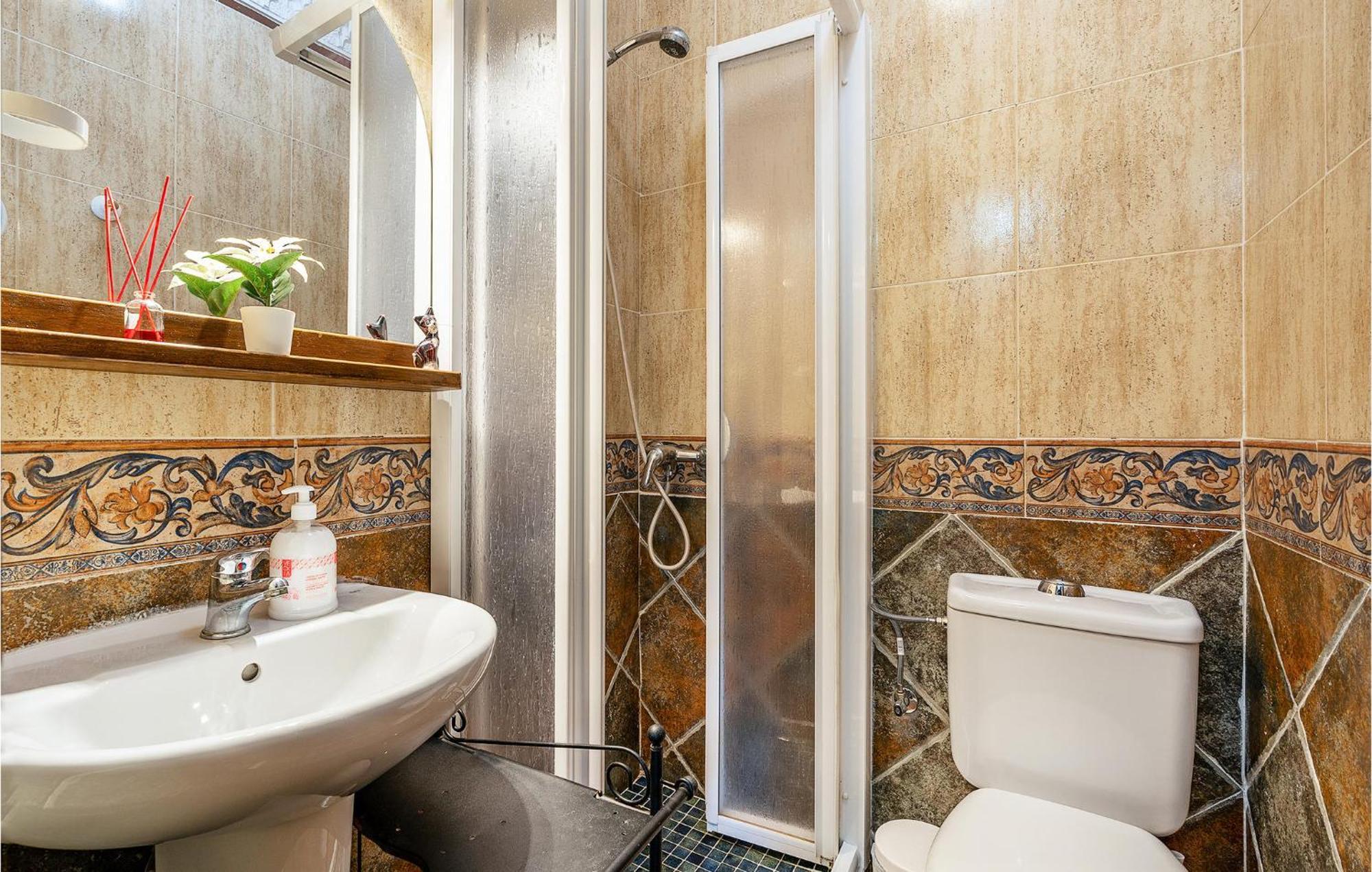 Amazing Home In Frigiliana With Kitchen Ngoại thất bức ảnh